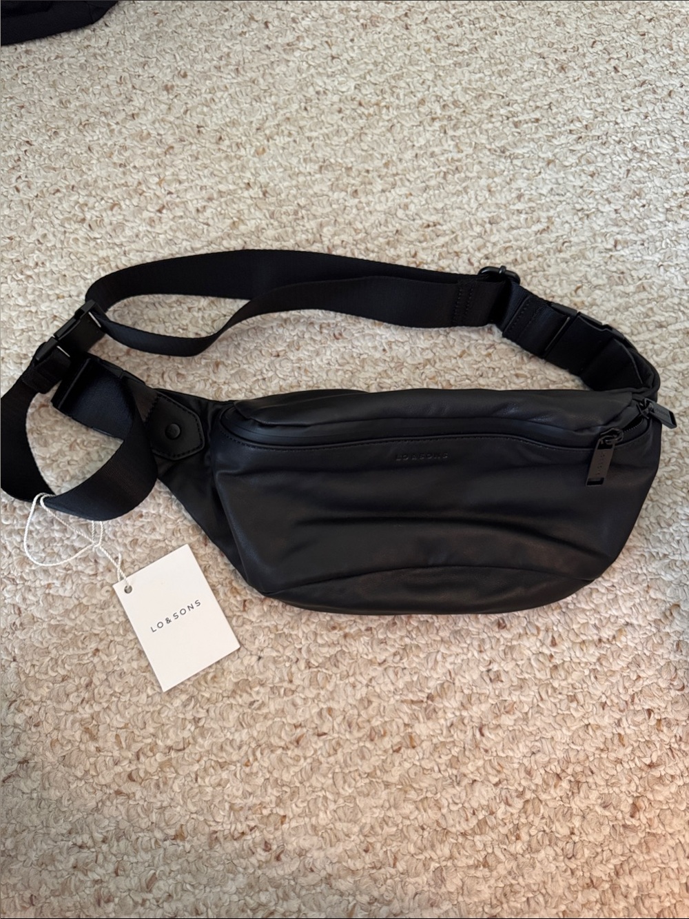 NWT Lo & Sons Bond Fanny Pack - Black